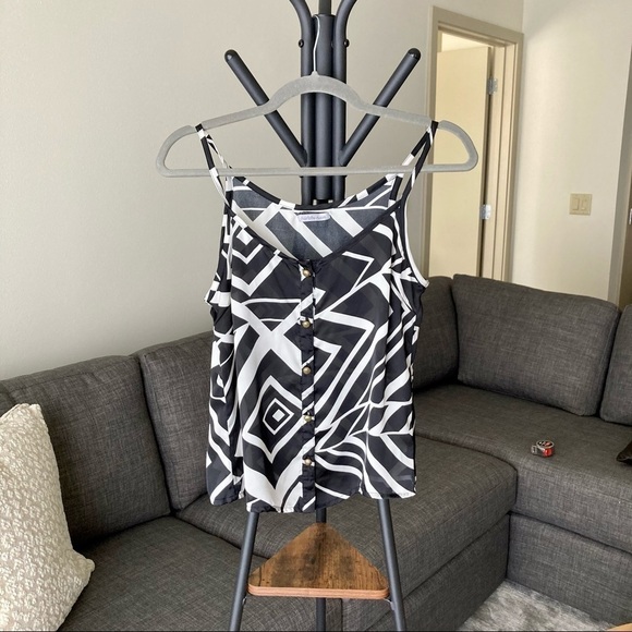 *2/$15* Charolette Russe Abstract Tank Top - Picture 1 of 5